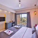 Cinar Butik Otel Kaş