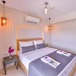 Otel Cinar Butik Kaş